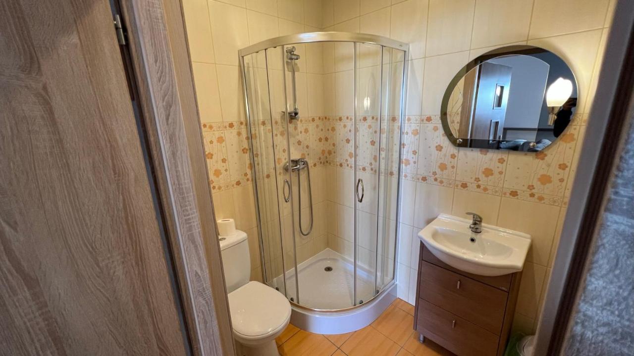 Fitnessfun Bed & Breakfast Krzyz Wielkopolski Bagian luar foto