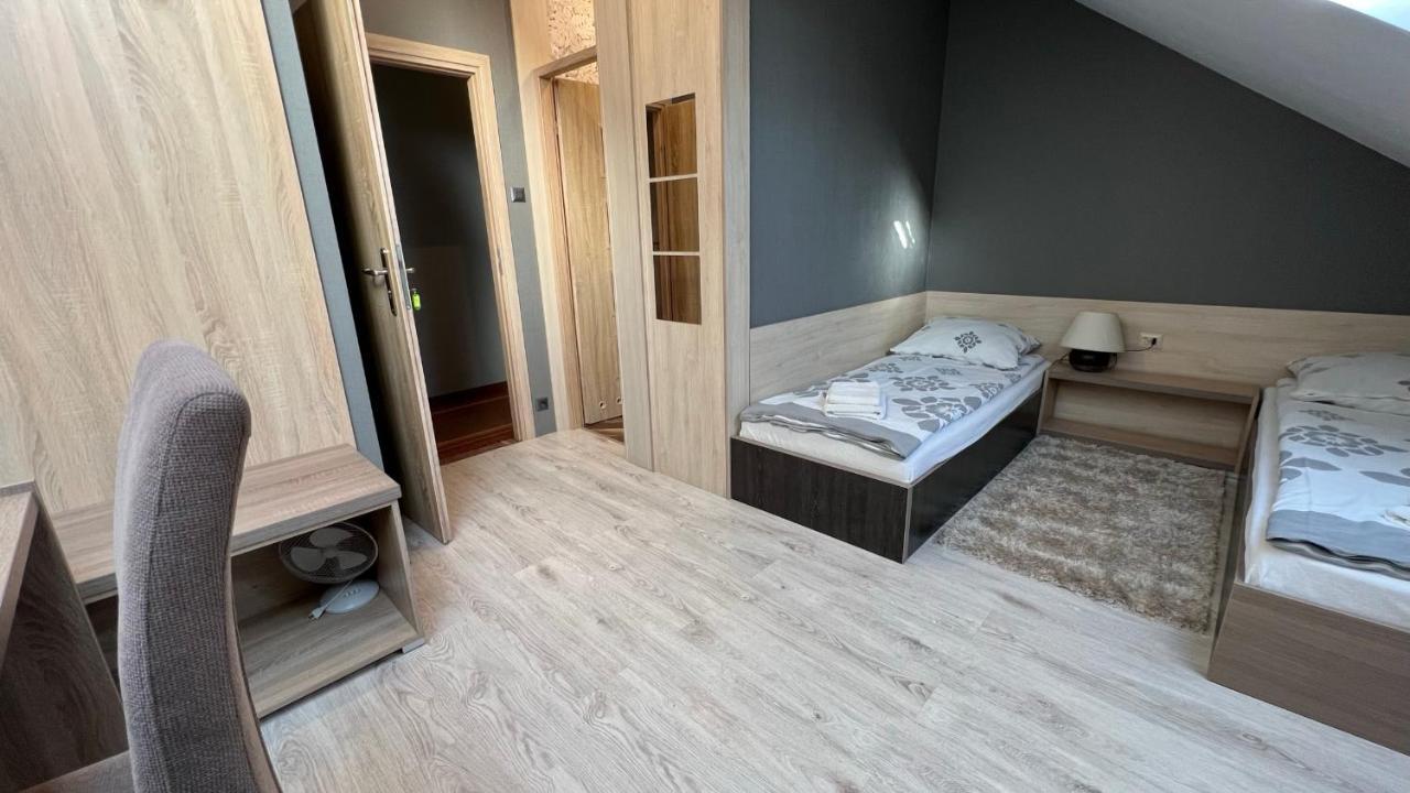 Fitnessfun Bed & Breakfast Krzyz Wielkopolski Bagian luar foto