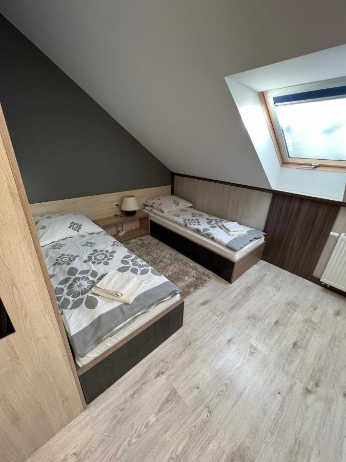 Fitnessfun Bed & Breakfast Krzyz Wielkopolski Bagian luar foto
