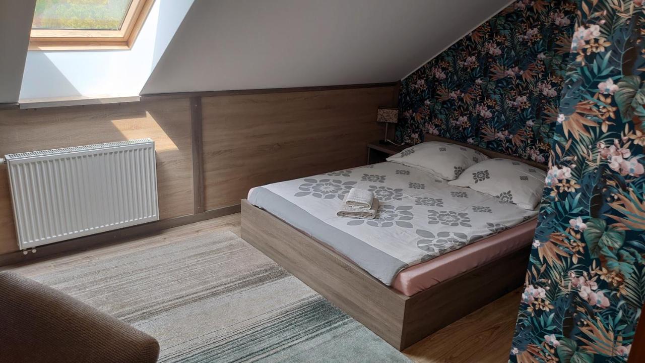 Fitnessfun Bed & Breakfast Krzyz Wielkopolski Bagian luar foto